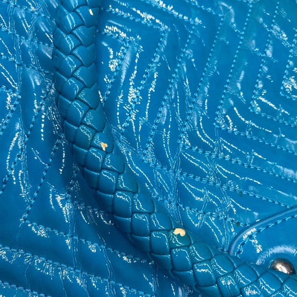 Vic Buddha Shiny Blue & Silver Purse - Picture 6 of 8